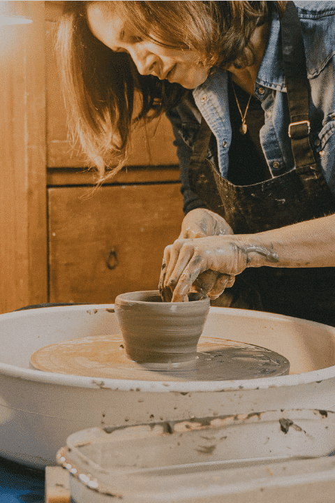 Italian handcrafted ceramics professional course - cerámica artesanal italiana