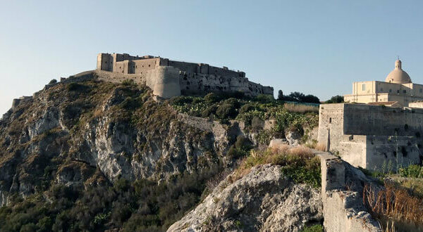 Erreur 404, le contenu n'existe plus 4 Vacances expérientielles en Italie: vacances avec un artisan à Milazzo